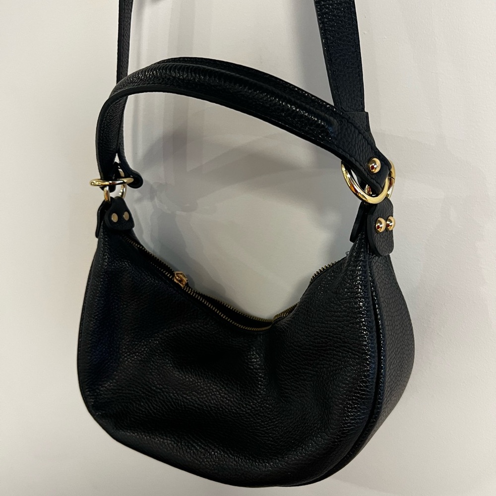 Classic Black Leather Shoulder Bag - Versatile Everyday Style